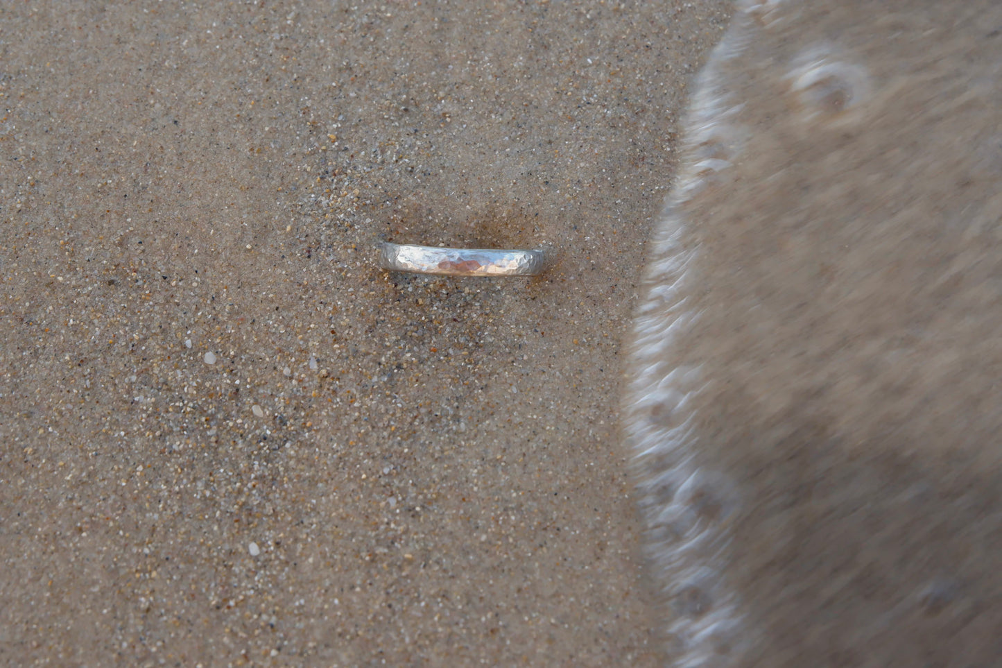 BEATEN RING